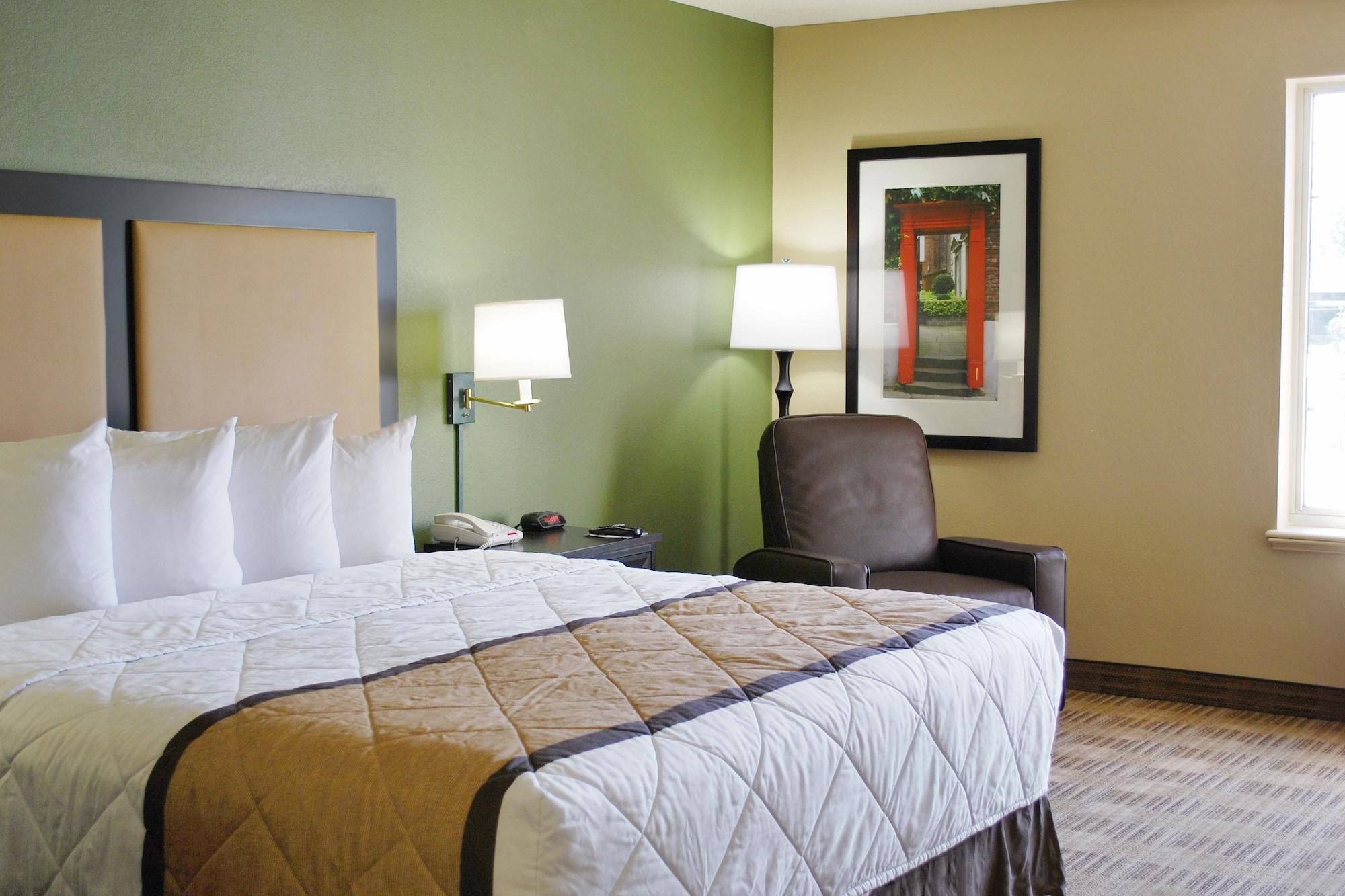เอ็กซ์เทนด์ สเตย์ อเมริกา บอสตัน วอลแทม 52 โฟร์ท อเวนิว Hotel วอลแธม ภายนอก รูปภาพ