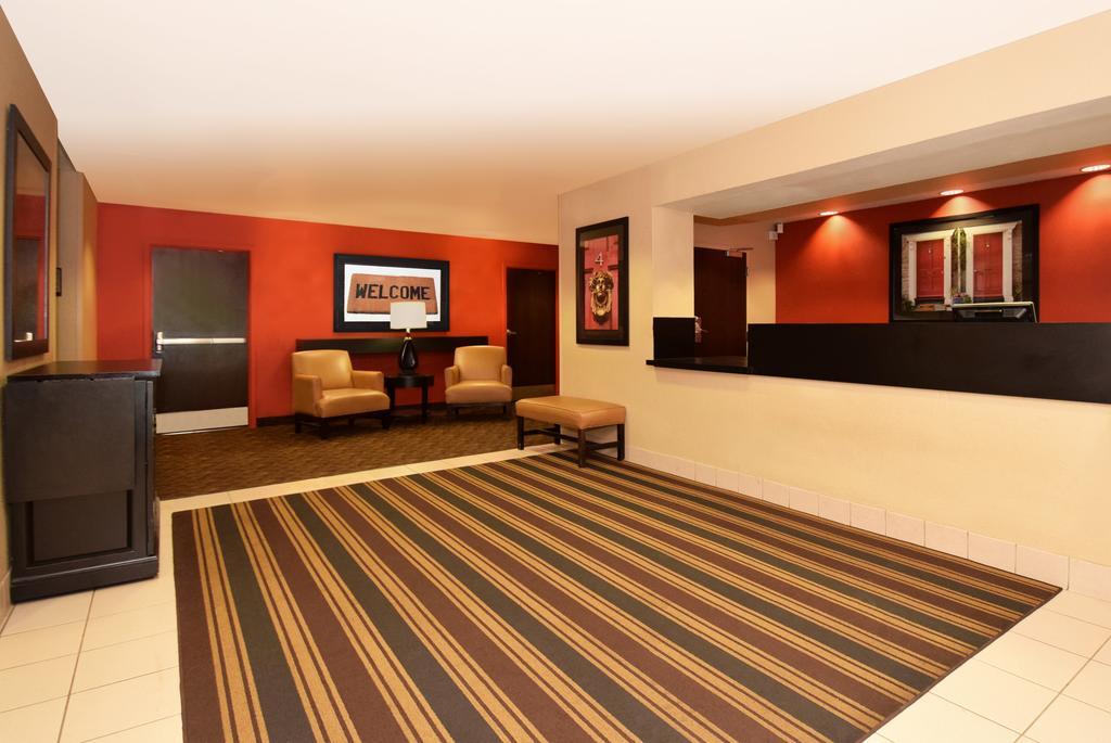 เอ็กซ์เทนด์ สเตย์ อเมริกา บอสตัน วอลแทม 52 โฟร์ท อเวนิว Hotel วอลแธม ภายนอก รูปภาพ